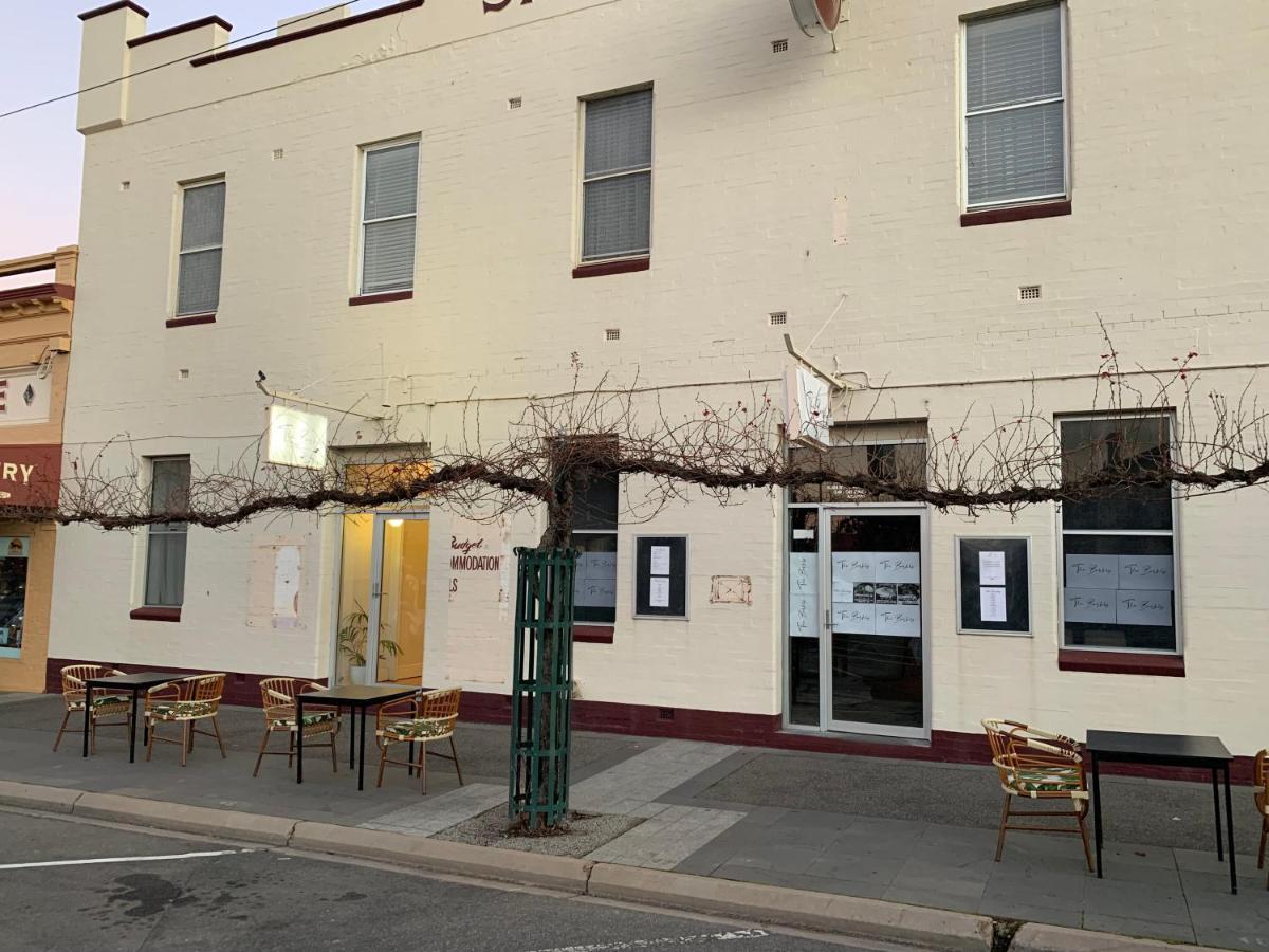 The Barkly Bistro Bar & Accommodation Ararat Luaran gambar